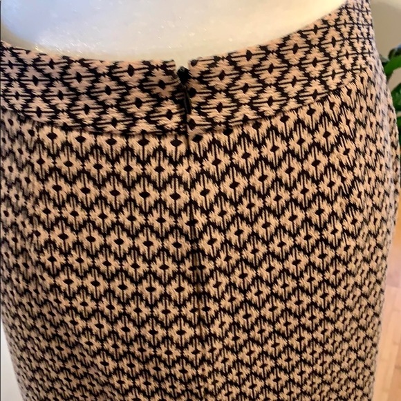 WORTHINGTON SKIRT - Picture 3 of 9